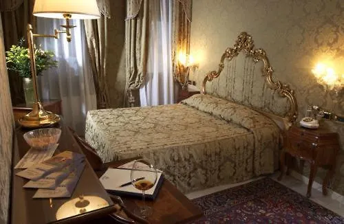 Hotel Al Ponte Antico