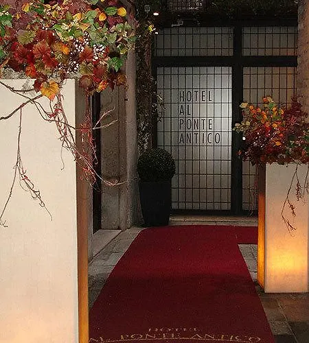Al Ponte Antico Hotel