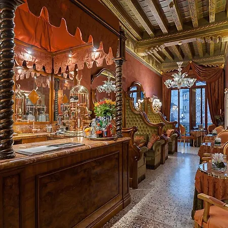 Hotel Al Ponte Antico