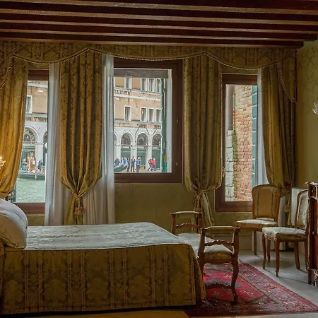 Al Ponte Antico 4* Venise