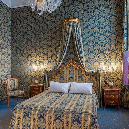 ホテル アルポンテ アンティコ