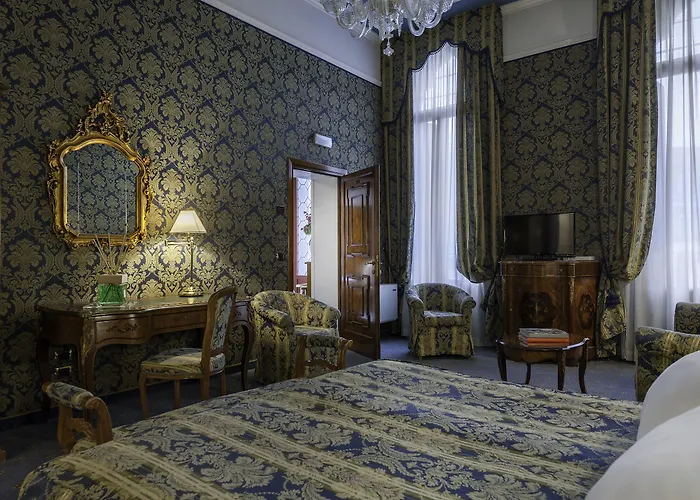 Al Ponte Antico Hotel 4*