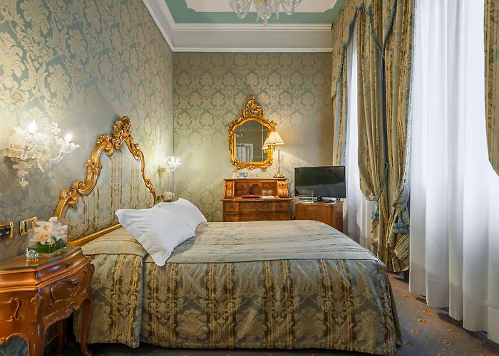 Al Ponte Antico Hotel 4*