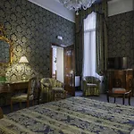Al Ponte Antico Hotel 4*