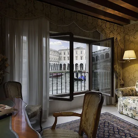 Al Ponte Antico 4*